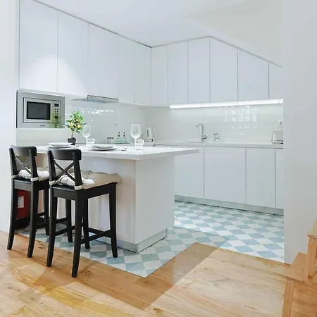 Apartment Downtown Charming Poldras *