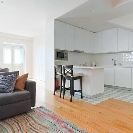 Downtown Charming - Poldras Chaves