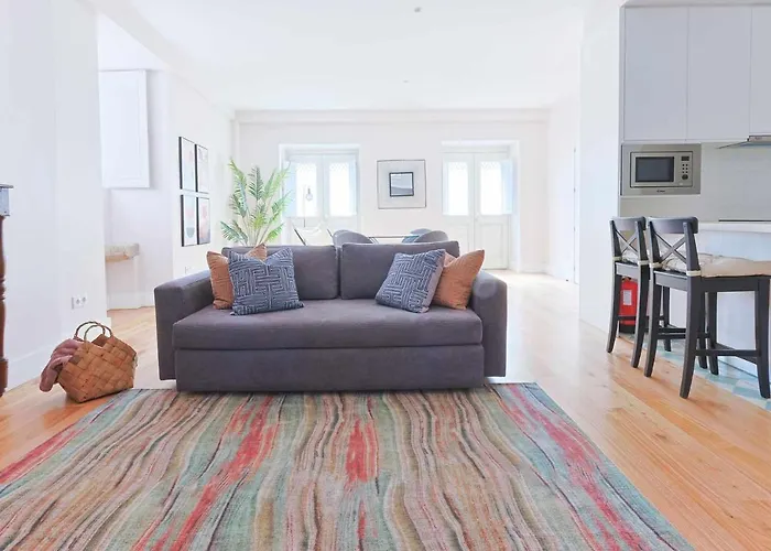 Downtown Charming - Poldras Apartment